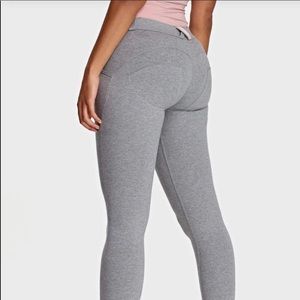 Freddy WR.Up Mid-Rise Skinny